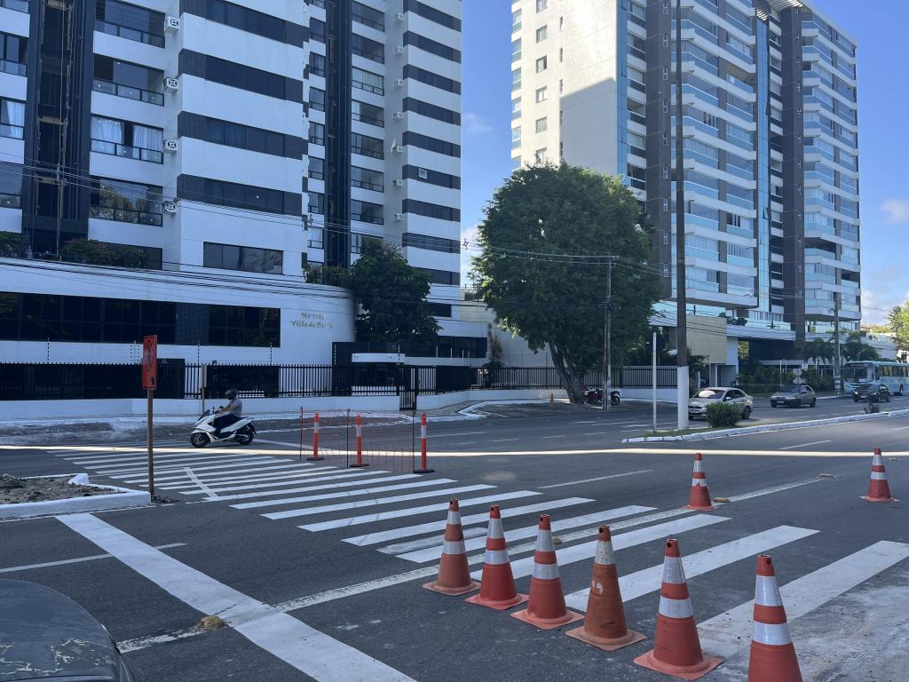SMTT adota ações para dar mais segurança e melhorar o trânsito de ciclistas e pedestres na Beira Mar - SMTT Aracaju